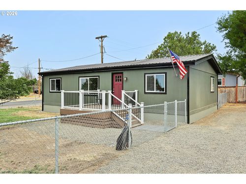 301 E Court St, Condon, OR, 97823-2034 | Card Image