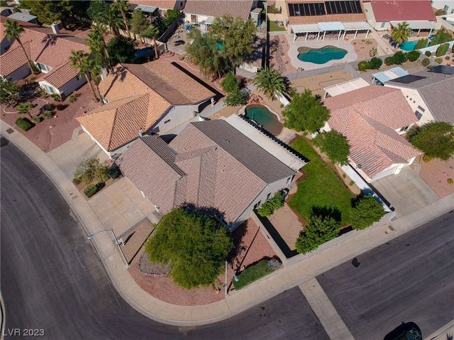 337 Evan Picone Dr, House other with 4 bedrooms, 3 bathrooms and null parking in Henderson NV | Image 7