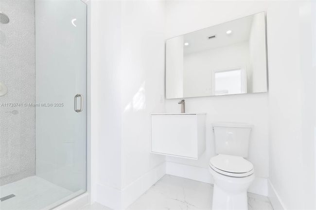 2341 Sw 16 Th Ter, House other with 4 bedrooms, 5 bathrooms and null parking in Miami FL | Image 32