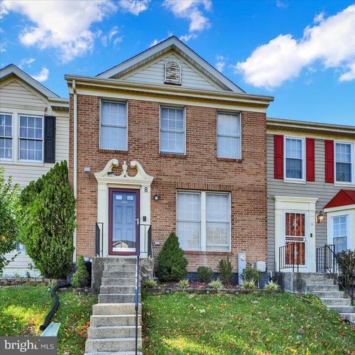 8 Brantwood Ct, Baltimore, MD, 21236-7941 | Card Image