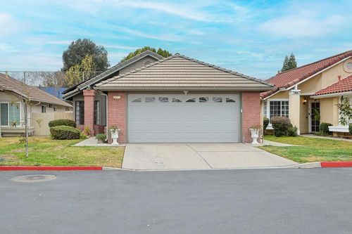3871 King St, La Mesa, CA, 91941-7470 | Card Image