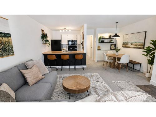 d103-532 Oakwood Dr, Castle Rock, CO, 80104-1630 | Card Image