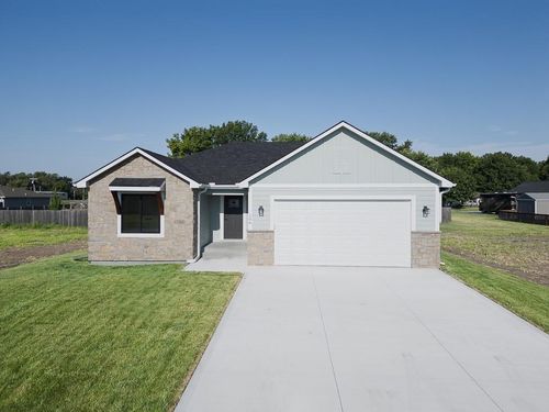 106 Hickory Street, Perry, KS, 66073 | Card Image