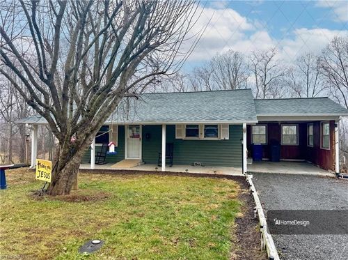 105 Pine St, Jonesville, NC, 28642-2519 | Card Image