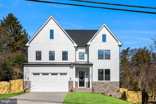 5613 34th St N, ARLINGTON, VA, 22207-1543 | Card Image