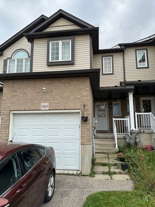 1369 Countrystone Dr, Kitchener, ON, N2N3R8 | Card Image