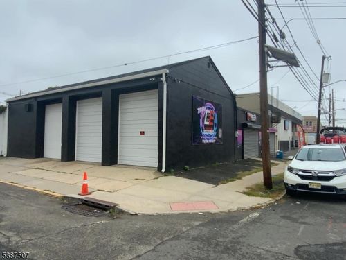 1169 E Broad St, Elizabeth, NJ, 07201-1006 | Card Image