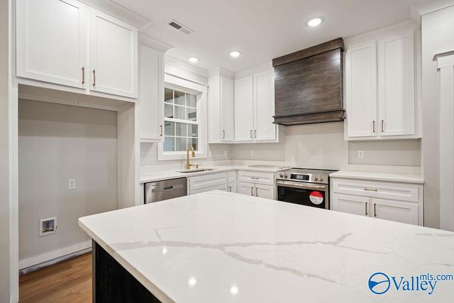 85 Betty Way, House other with 4 bedrooms, 3 bathrooms and null parking in Scottsboro AL | Image 6