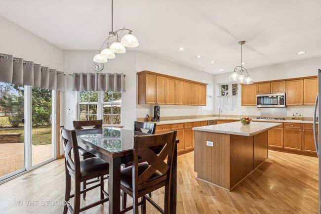 6170 Oakmont Ln, House other with 4 bedrooms, 4 bathrooms and 2 parking in Gurnee IL | Image 11