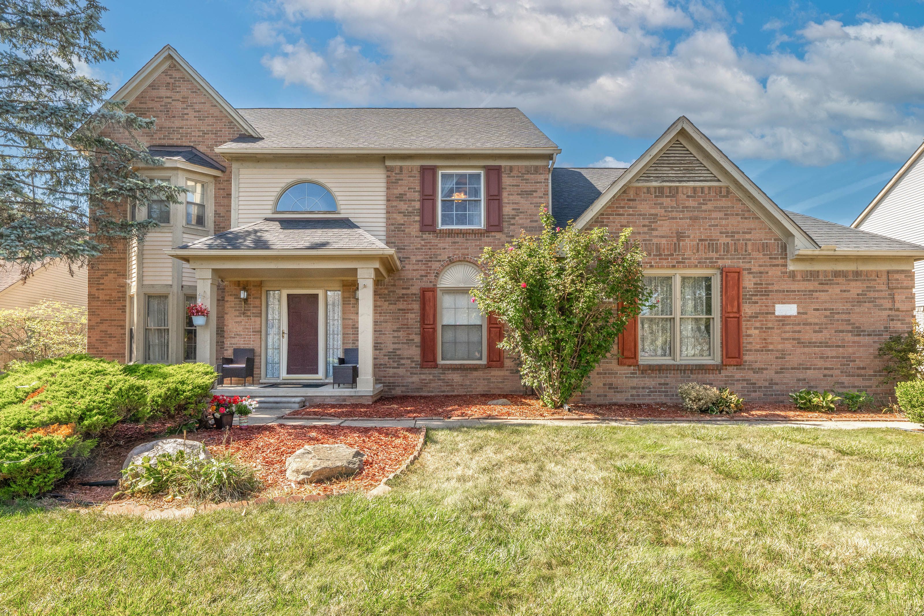 Glengarry Blvd, Canton, MI 48188