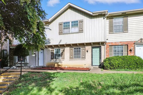 34-20 W Townhouse Ln, Grand Prairie, TX, 75052-6221 | Card Image