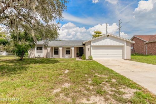 848 Stratton St, Deltona, FL, 32725-4503 | Card Image