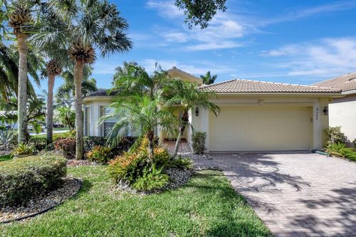 9798 Casa Mar Dr, Lake Worth, FL, 33467-7082 | Card Image