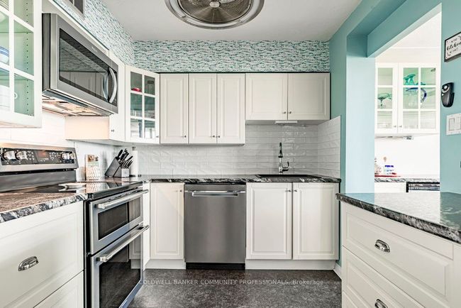403 - 40 Harrisford St, Condo with 2 bedrooms, 2 bathrooms and 1 parking in Hamilton ON | Image 25