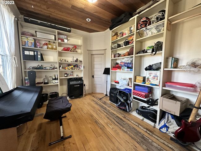 303 Rutledge St, House other with 3 bedrooms, 2 bathrooms and null parking in Fossil OR | Image 16