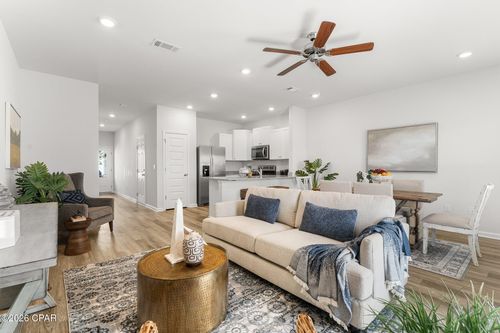 1724 Jakes Dr, Panama City, FL, 32405-6740 | Card Image