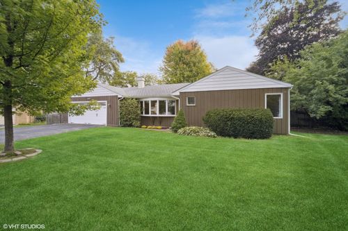 1720 Longvalley Rd, Glenview, IL, 60025-5040 | Card Image