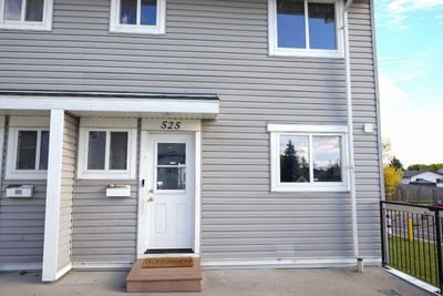 525 - 600 Signal Rd, Home with 4 bedrooms, 1 bathrooms and 2 parking in Fort Mcmurray AB | Image 1