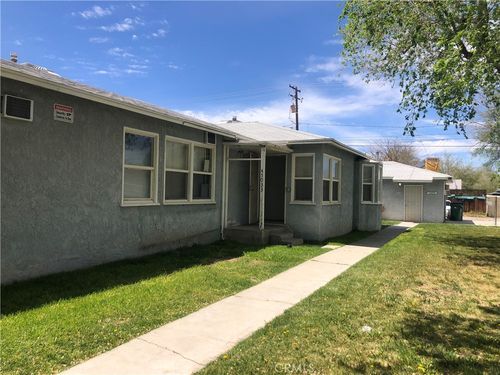 45031 10th St W, Lancaster, CA, 93534 | Card Image