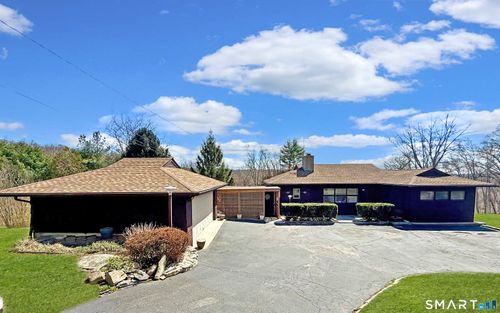 61 Soundview Ave, Shelton, CT, 06484-2751 | Card Image