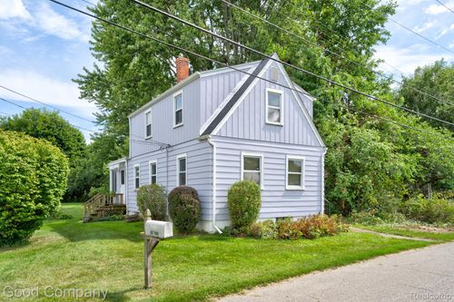 29700 Riverside Bay Ct, Harrison Township, MI, 48045-1792 | Card Image