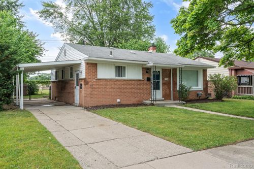 339 Shotka St, Westland, MI, 48186-9005 | Card Image
