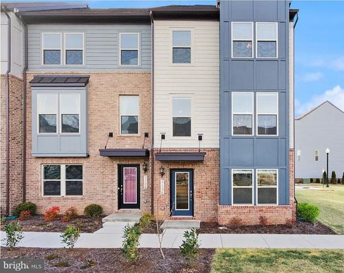 2124 Glacier Rd, HERNDON, VA, 20170-5534 | Card Image