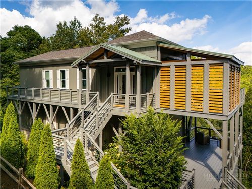 146 Pack Hill Rd, Blowing Rock, NC, 28605 | Card Image