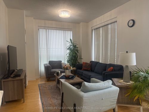 ph07-330 Red Maple Rd, Richmond Hill, ON, L4C0T6 | Card Image