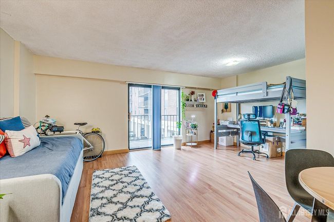APT-213 - 10 N Wood Ave, Townhouse with 1 bedrooms, 1 bathrooms and null parking in Linden NJ | Image 10