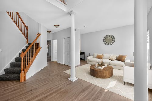 1445 Somerfield Dr, Bolingbrook, IL, 60490-3207 | Card Image