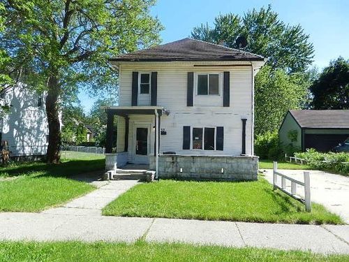 33 Parkview St, Mount Clemens, MI, 48043-1622 | Card Image