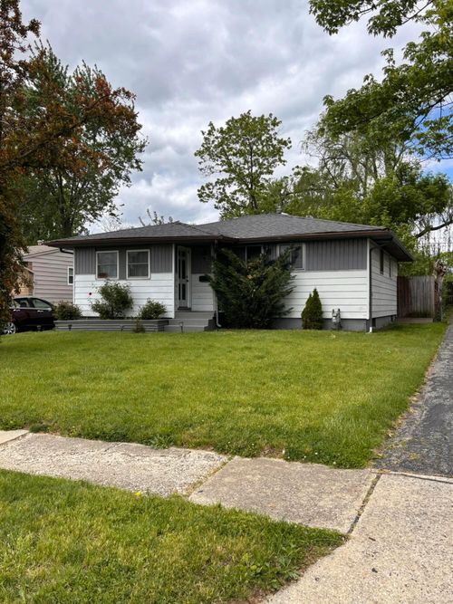 699 Holly Hill Dr, Columbus, OH, 43228-2931 | Card Image