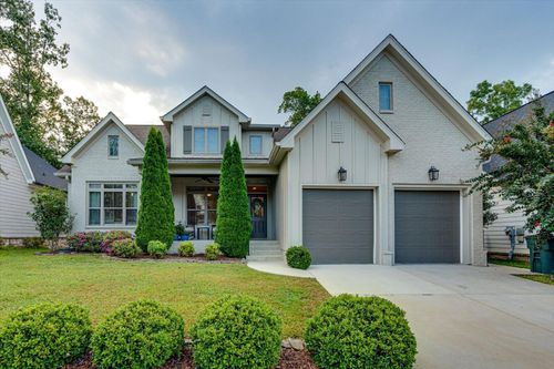 555 Alston Dr, Chattanooga, TN, 37419-3104 | Card Image