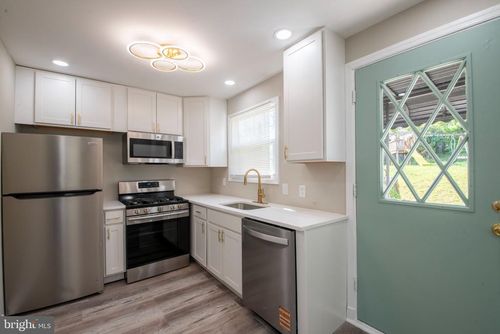 3810 N Rogers Ave, BALTIMORE, MD, 21207-7022 | Card Image