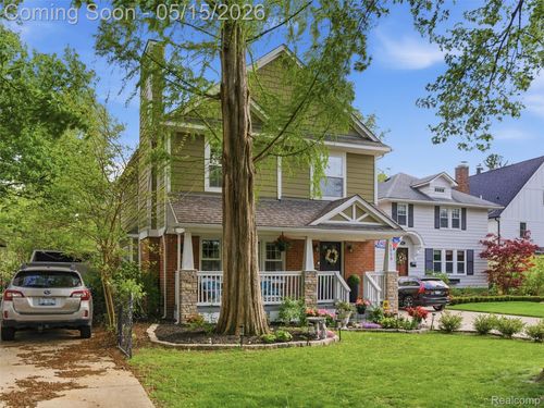 1223 Greenleaf Dr, Royal Oak, MI, 48067-1171 | Card Image