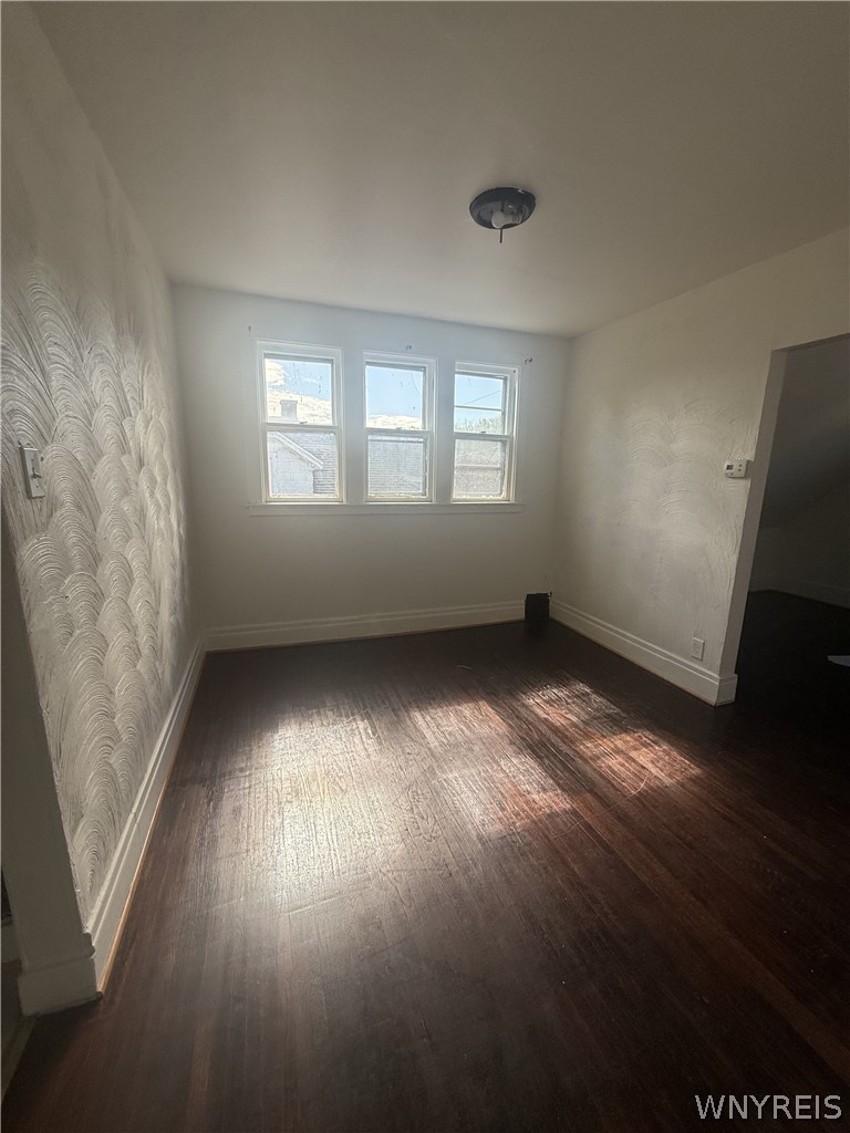 Residential Lease in Buffalo 3