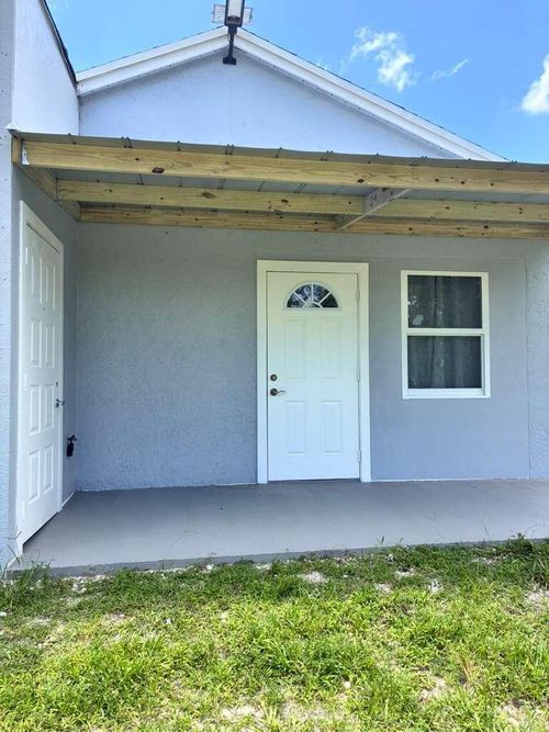 a-9024 Apache Boulevard, Loxahatchee, FL, 33470 | Card Image