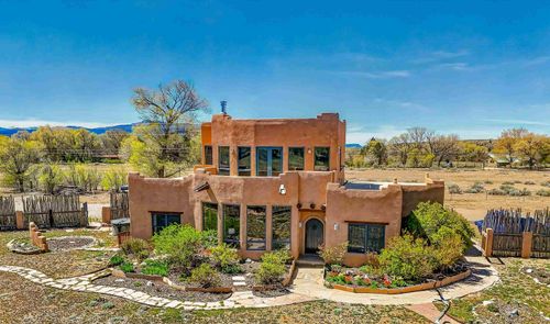 1044 Millicent Rogers Rd, El Prado, NM, 87529-7564 | Card Image