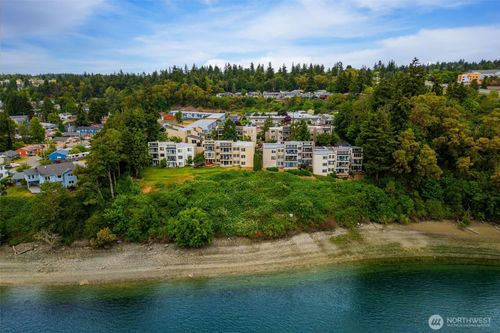 g1-525 Lebo Blvd, Bremerton, WA, 98310-2682 | Card Image