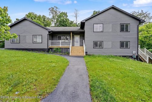 218 Ashmore Ave, Clarks Green, PA, 18411-1563 | Card Image