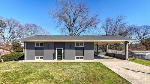 5 Greenbriar Ave, Cartersville, GA, 30120-2301 | Card Image