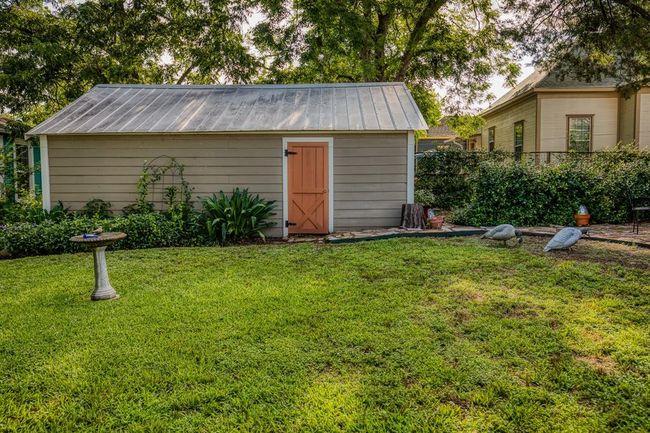 314 W Vulcan St, House other with 2 bedrooms, 1 bathrooms and 1 parking in Brenham TX | Image 23