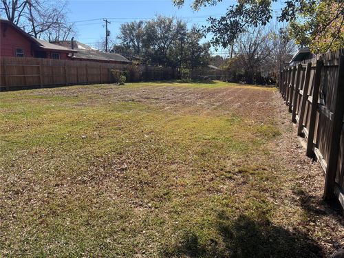 3125 Wisconsin St, Baytown, TX, 77520-6009 | Card Image