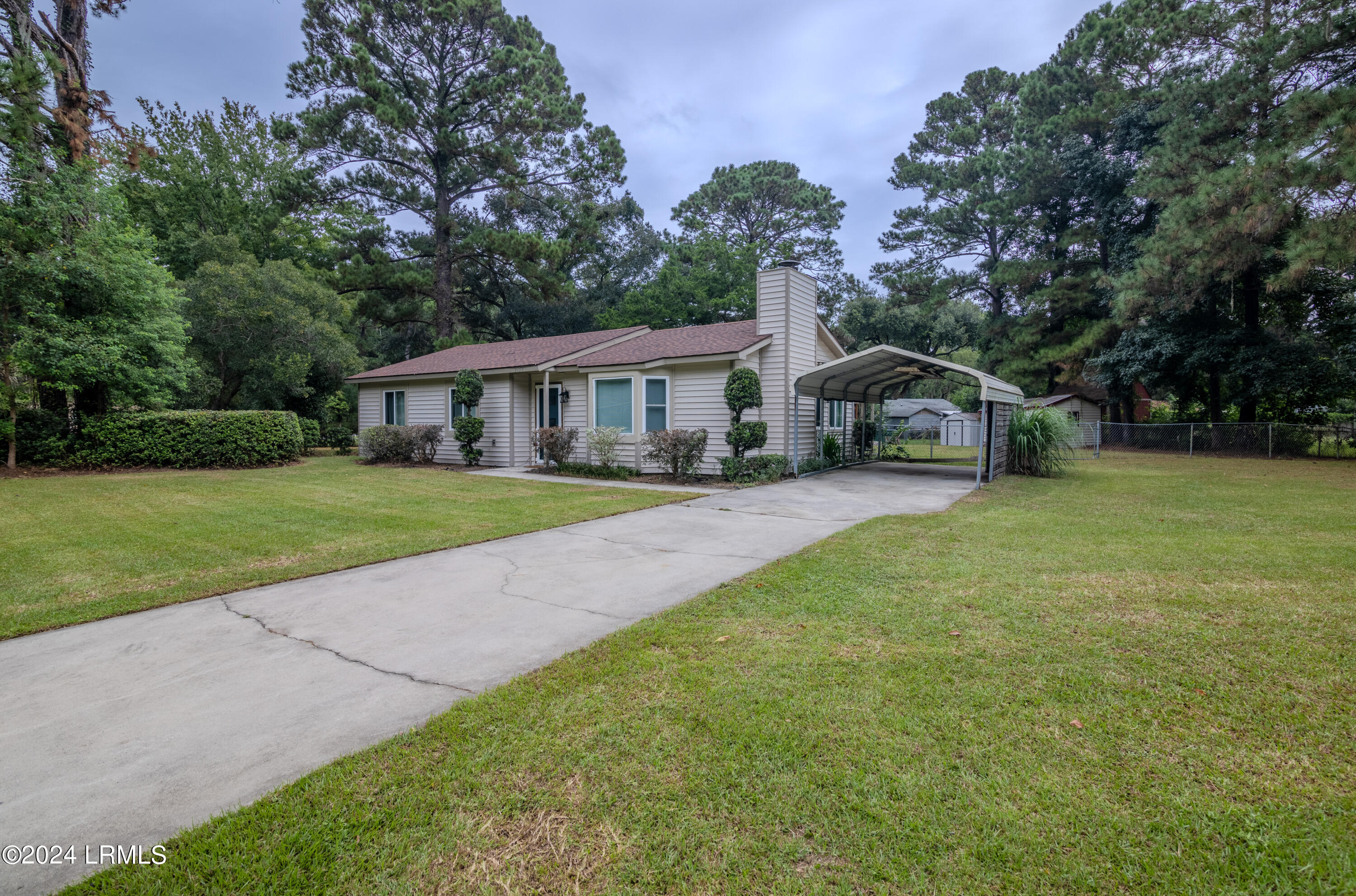 Clydesdale Cir, Beaufort, SC 29906