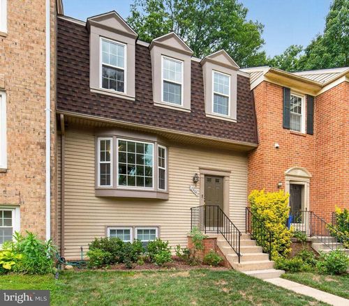 7204 Gentian Ct, SPRINGFIELD, VA, 22152-3845 | Card Image
