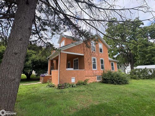 1021 Main St, Ackley, IA, 50601-1742 | Card Image