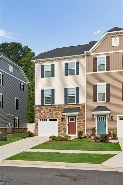 125 Fishermans Way, Poquoson, VA, 23662-1881 | Card Image