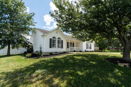 55 Wyer St, WEYERS CAVE, VA, 24486-2427 | Card Image