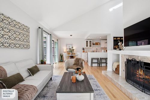 18 Dunlin Court, San Rafael, CA, 94903 | Card Image